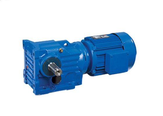 উচ্চ Toruqe ইনলাইন হেলিকাল গিয়ার রিডুসার 1000RPM মডুলার ডিজাইন